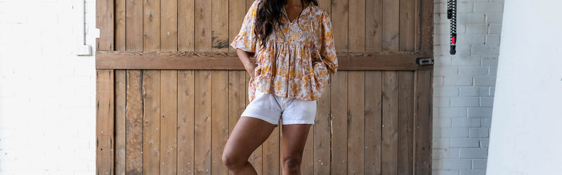 Nail casual-cool with our range of women’s shorts. With denim, linen and cotton styles in every fit, wash and colour, there’s a pair to suit every style.
