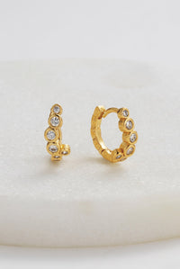 Florence Huggie Earrings - Gold