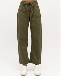 Faded Barrel Leg Jean