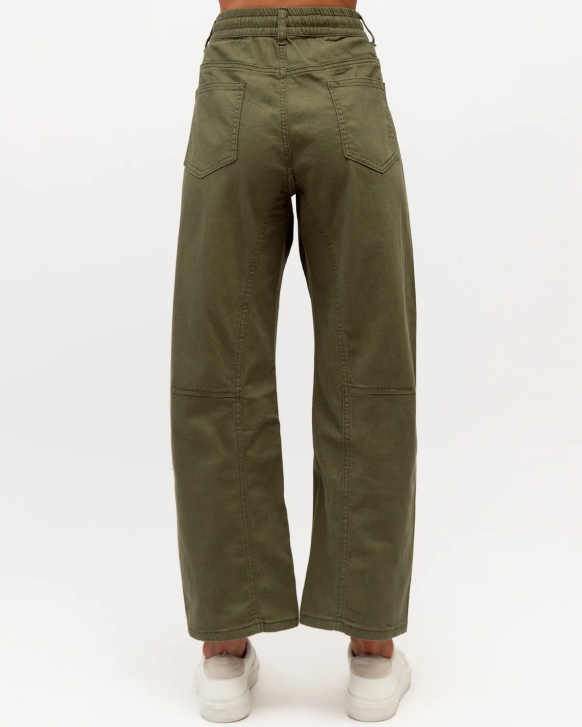 Faded Barrel Leg Jean