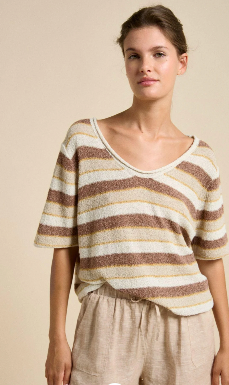 clovelly tee by little lies is a retro terry twelling short sleeve v-neck top for summer