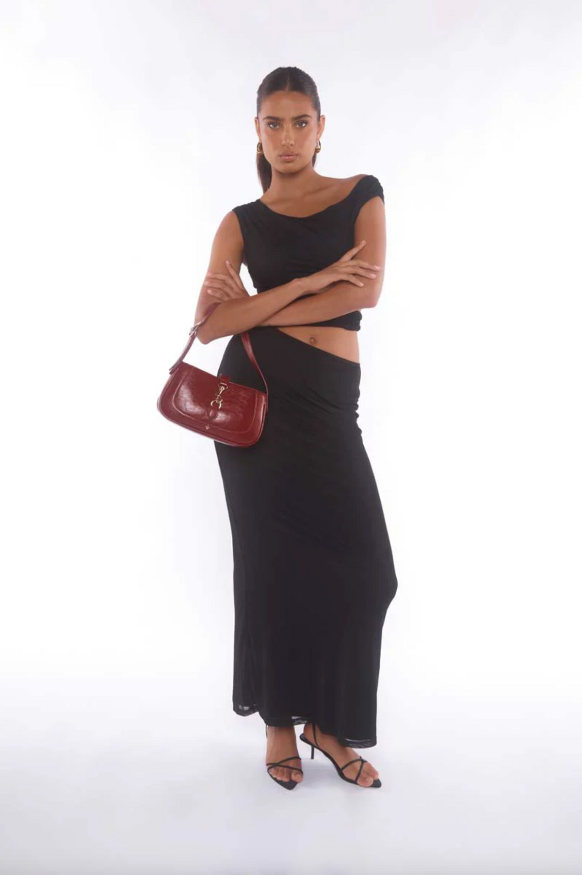 connor shoulder bag in cherry by peta and jain