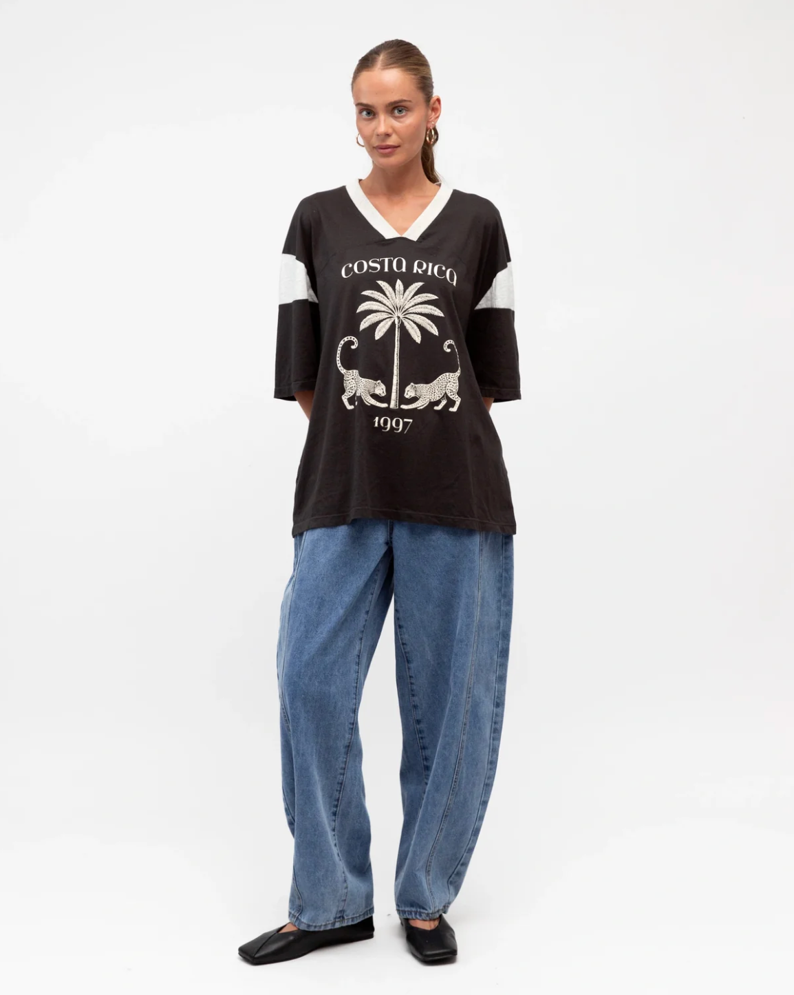 Costa Rica Dreams Tee - Washed Black