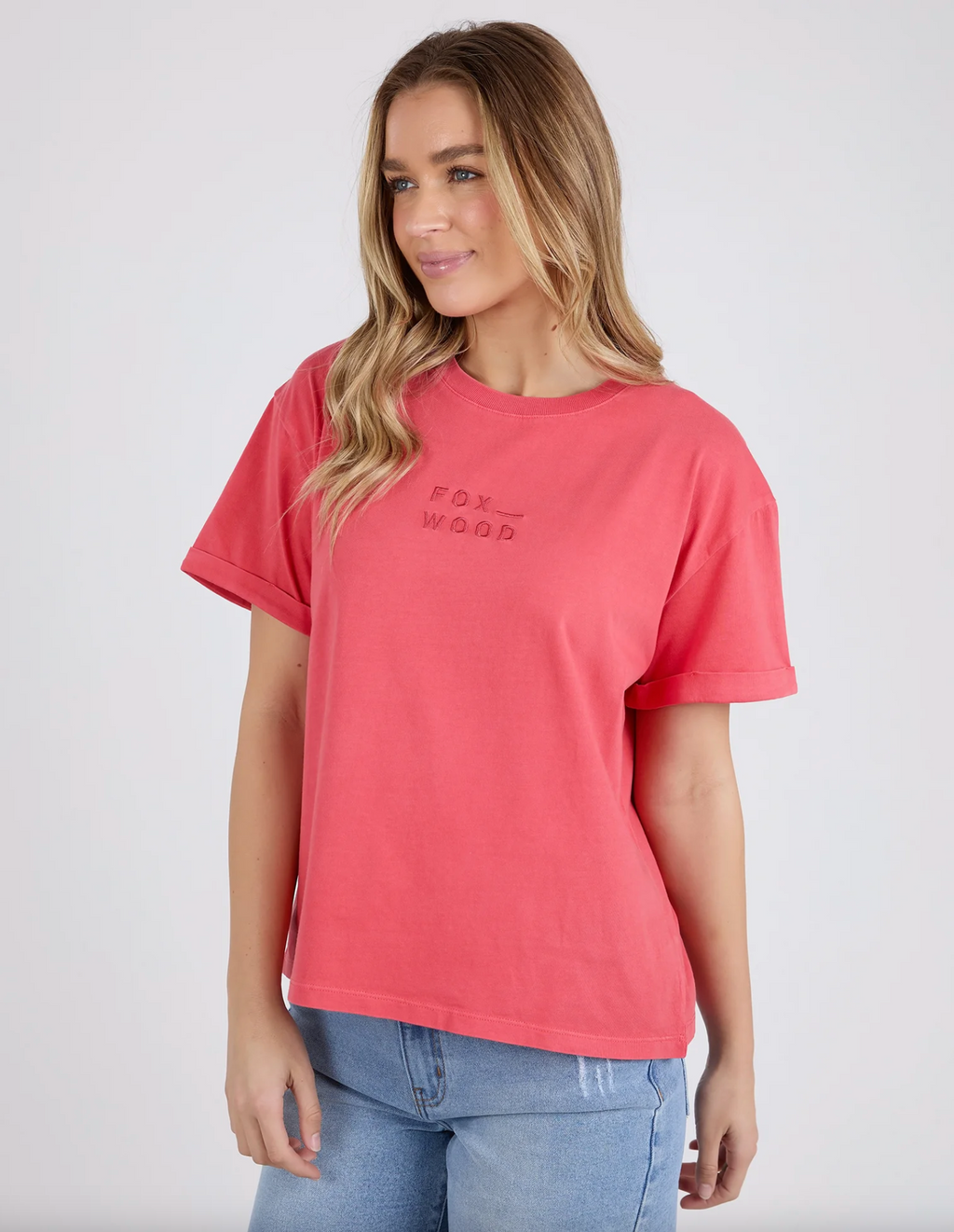 the huntleigh tee by foxwood is a faded red cotton oversized t-shirt with rolled sleeves