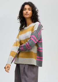 Groove Stripe Crew