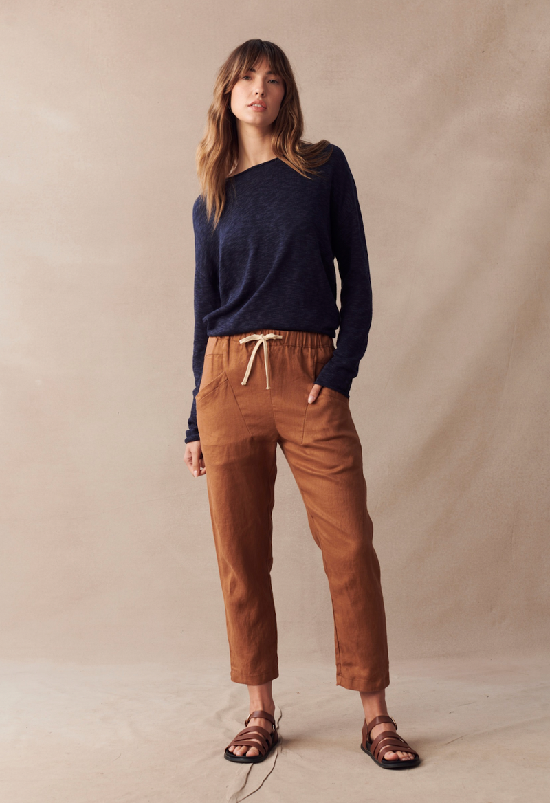 linen luxe pants by little lies are pull on elastic waist rusty brown pants