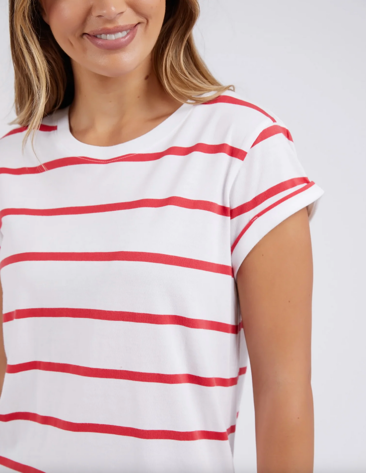 the manly stripe tee by foxwood is a cotton oversized easy wear casual t shirt in a red and white stripe