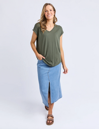 Manly Vee Tee - Foxwood