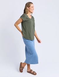 Manly Vee Tee - Foxwood