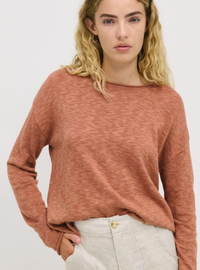 Nellie Top - Little Lies