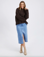 pepper knit by foxwood is a soft and warm winter knitted v-neck sweater in blue or chocolate