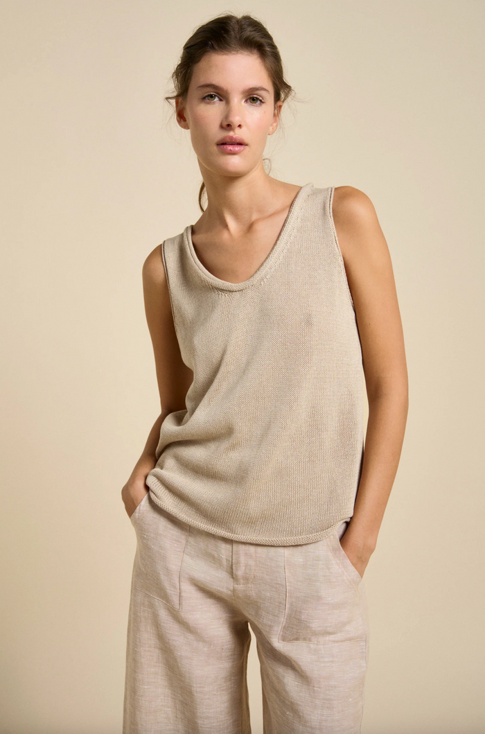 Scoop Tank - Little Lies