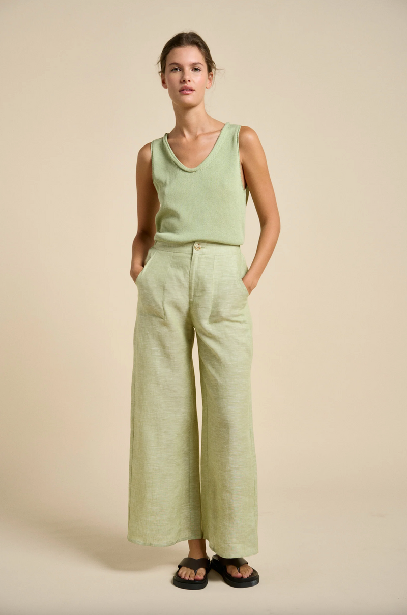 Scoop Tank - Little Lies