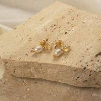 Small Pearl Earrings
