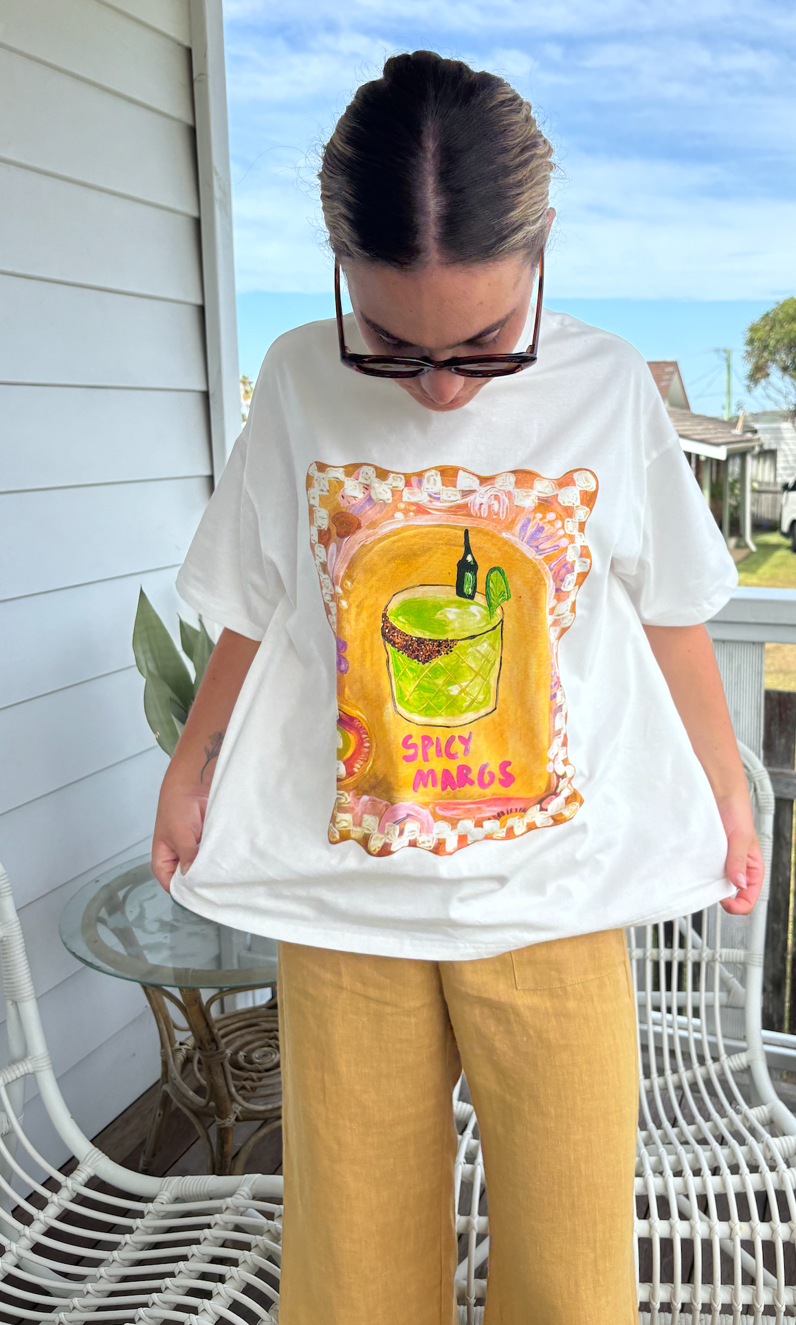 oversized cotton white spicy marg tee by frankie 