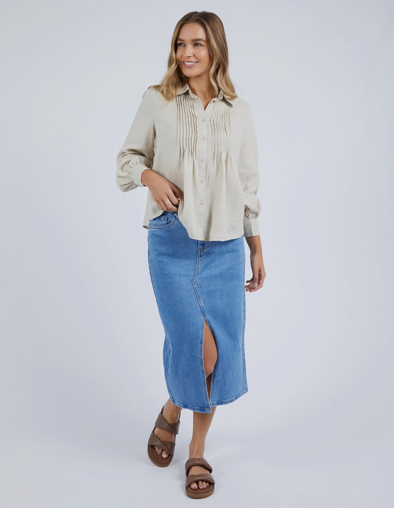 the toulouse blouse by foxwood is a linen long sleeve shirt with pintuck details