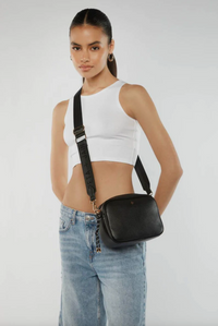 vivi crossbody bag by peta and ain is a spacious everyday bag with adjustable wide strap