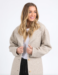 Indulge in the luxury of the Whistler wool blend trench Coat by Foxwood. 