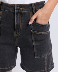 Balmy Short - Foxwood