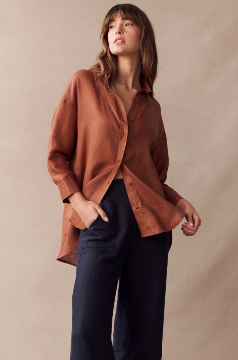 boyfriend linen button up shirt little lies rust