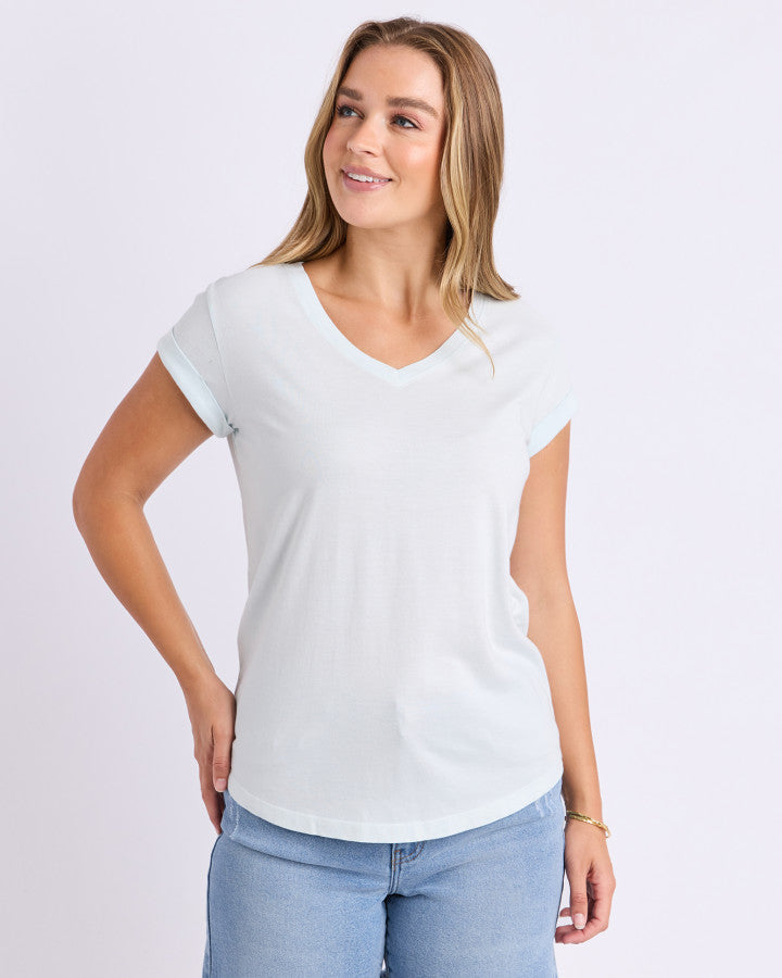 Manly Vee Tee - Foxwood